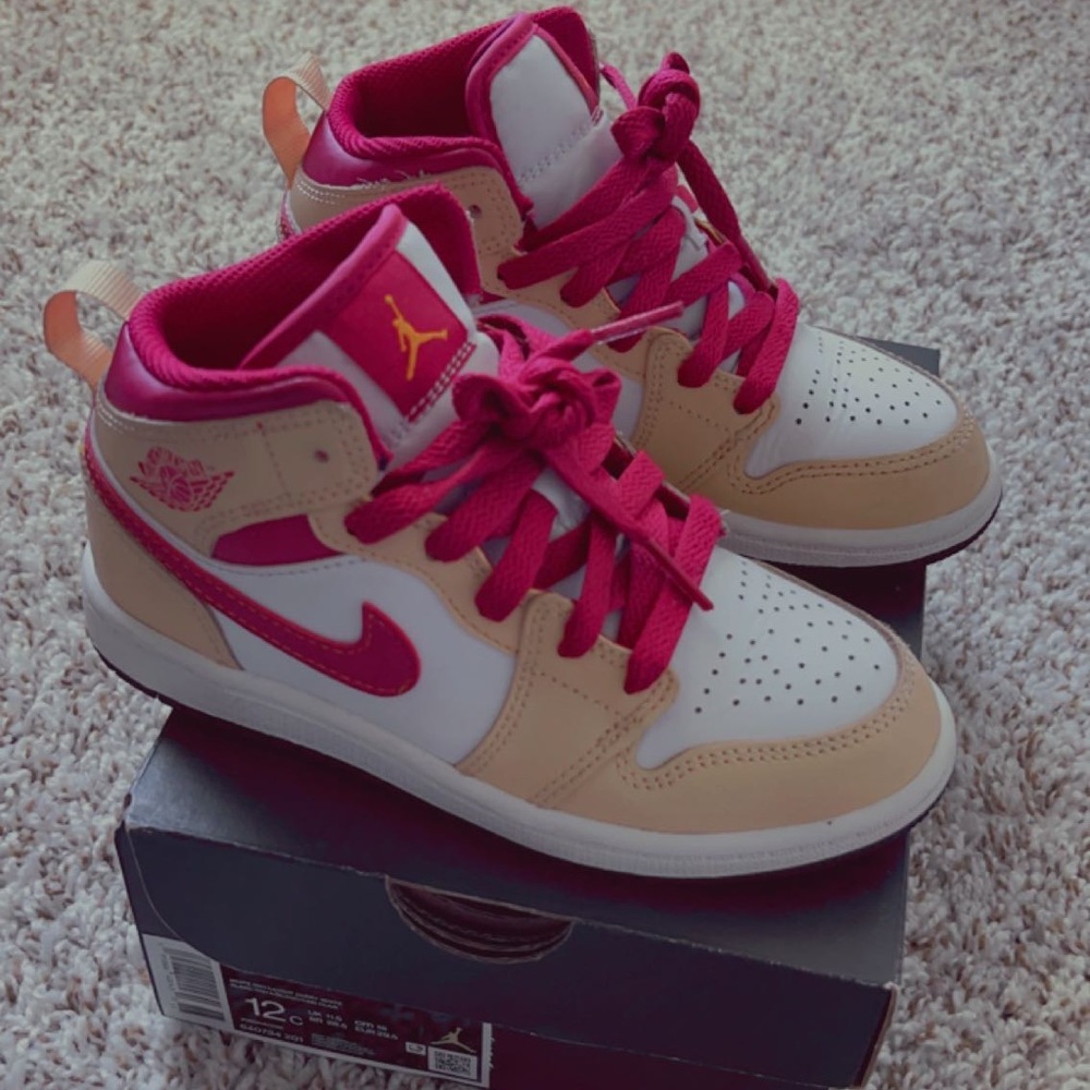 Jordan 1